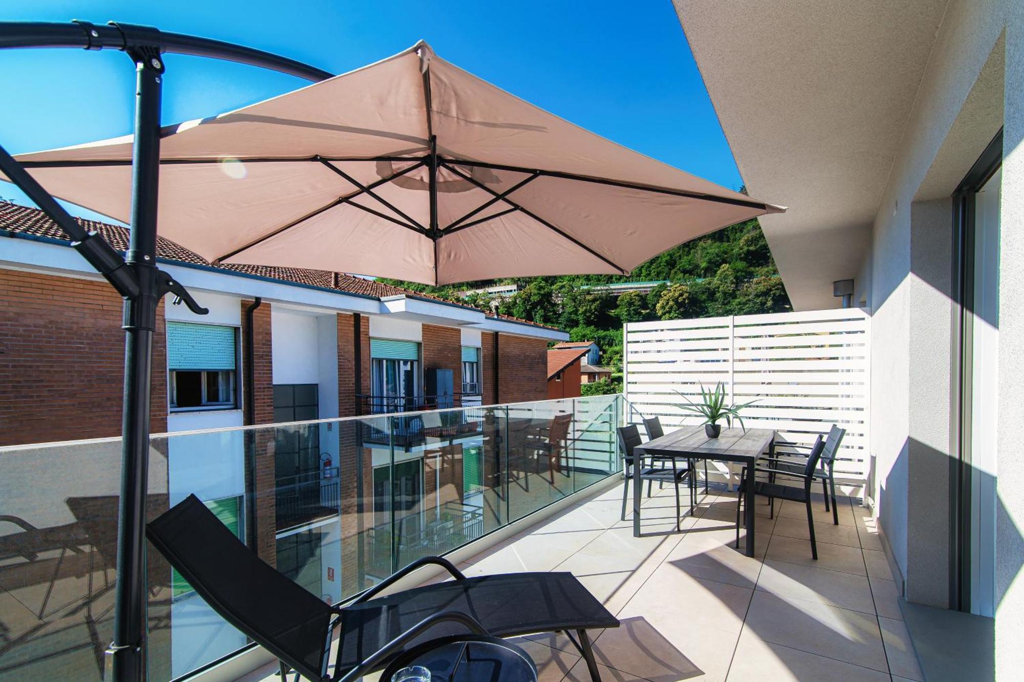 Lario Suite Apartments By Quokka 360 - With Parking Next To Como City Luaran gambar