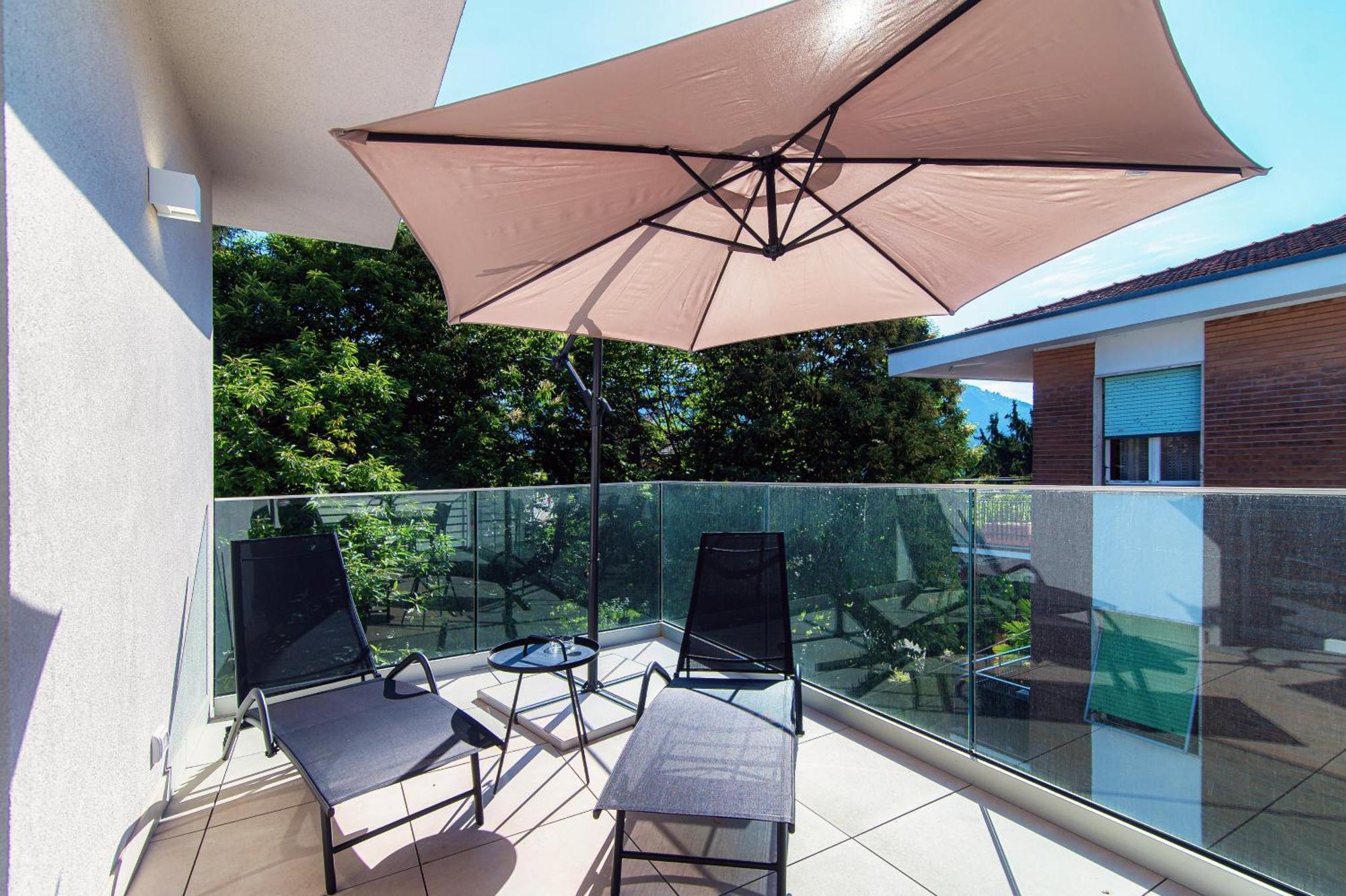 Lario Suite Apartments By Quokka 360 - With Parking Next To Como City Luaran gambar