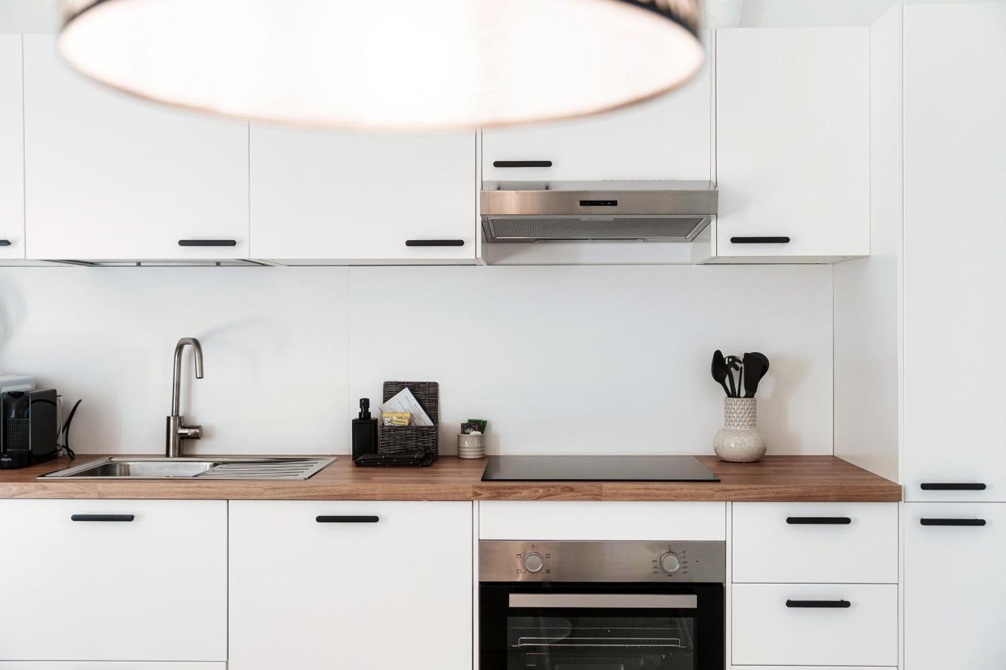 Lario Suite Apartments By Quokka 360 - With Parking Next To Como City Luaran gambar