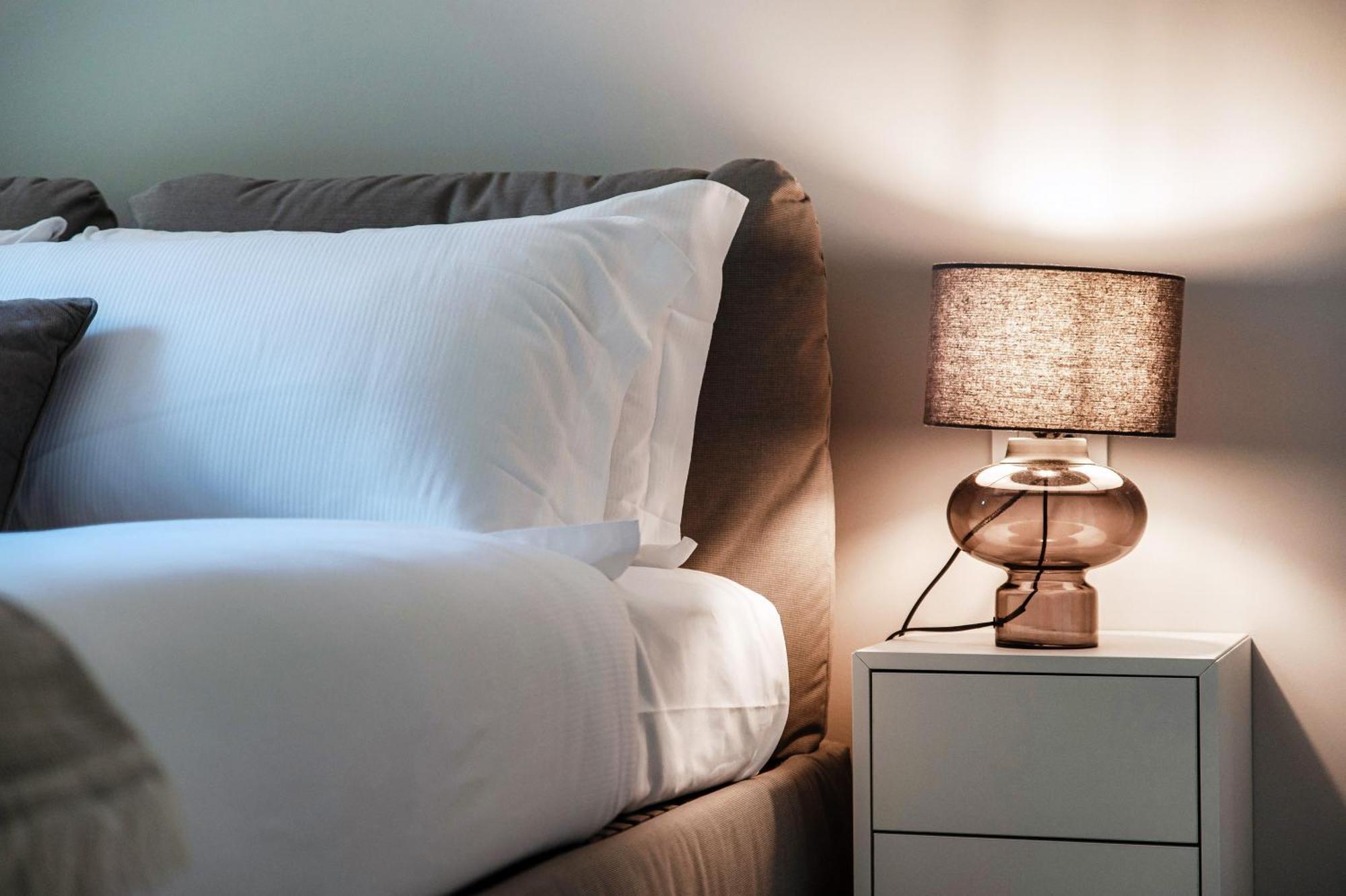 Lario Suite Apartments By Quokka 360 - With Parking Next To Como City Luaran gambar