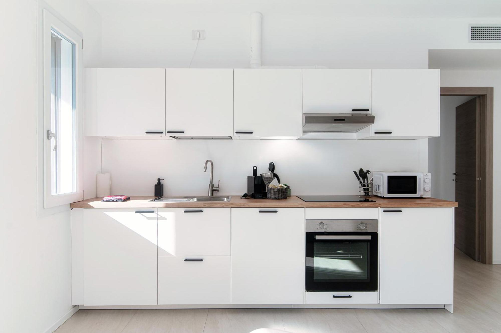 Lario Suite Apartments By Quokka 360 - With Parking Next To Como City Luaran gambar